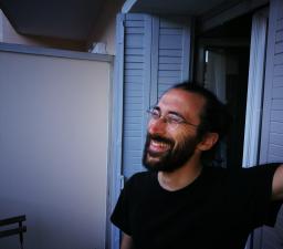 SurVolter la langue
